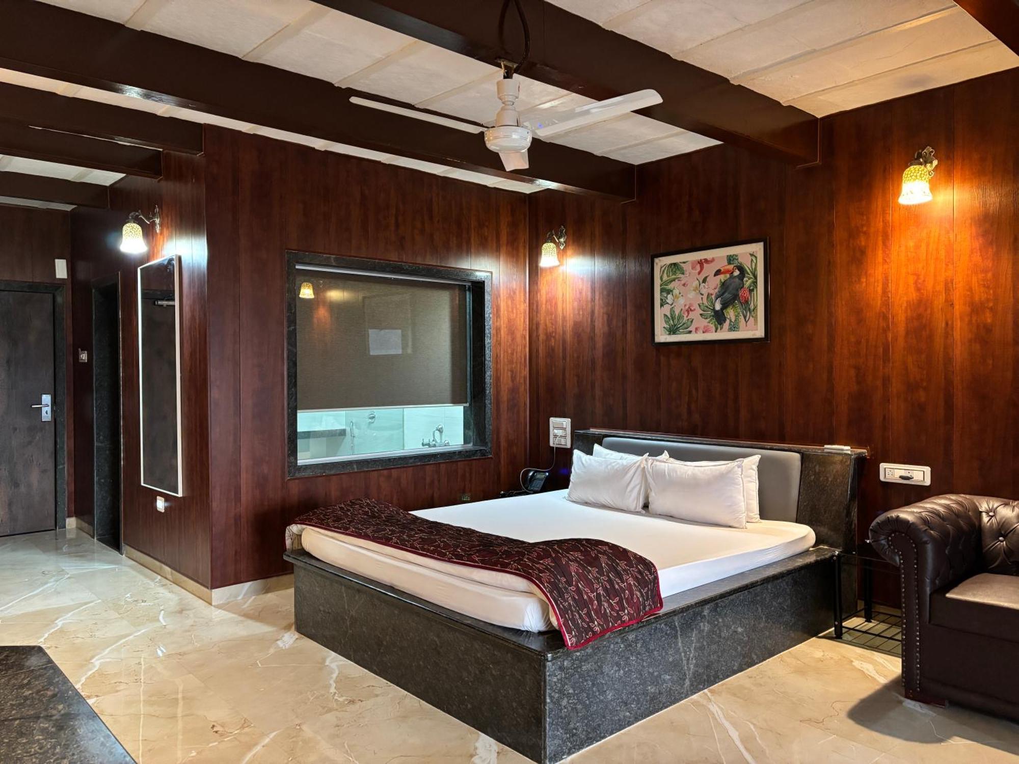 The Green Gate Resort Mulshi Экстерьер фото